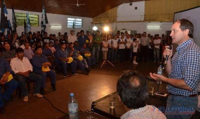 Camau entreg� aportes de la Naci�n y asegur� que �no piensa en candidaturas�