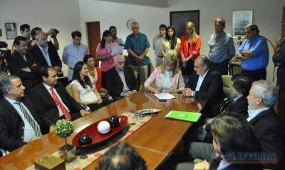 La Provincia invertir� $2 millones para la pavimentaci�n de calles en Bella Vista