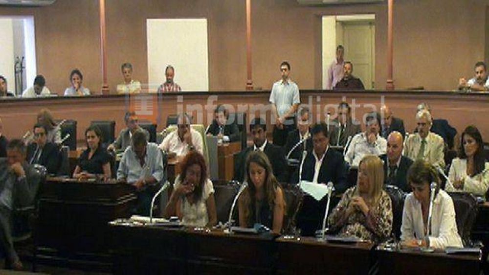 La oposici�n cuestiona el presupuesto 2013 que tratar�n en Diputados