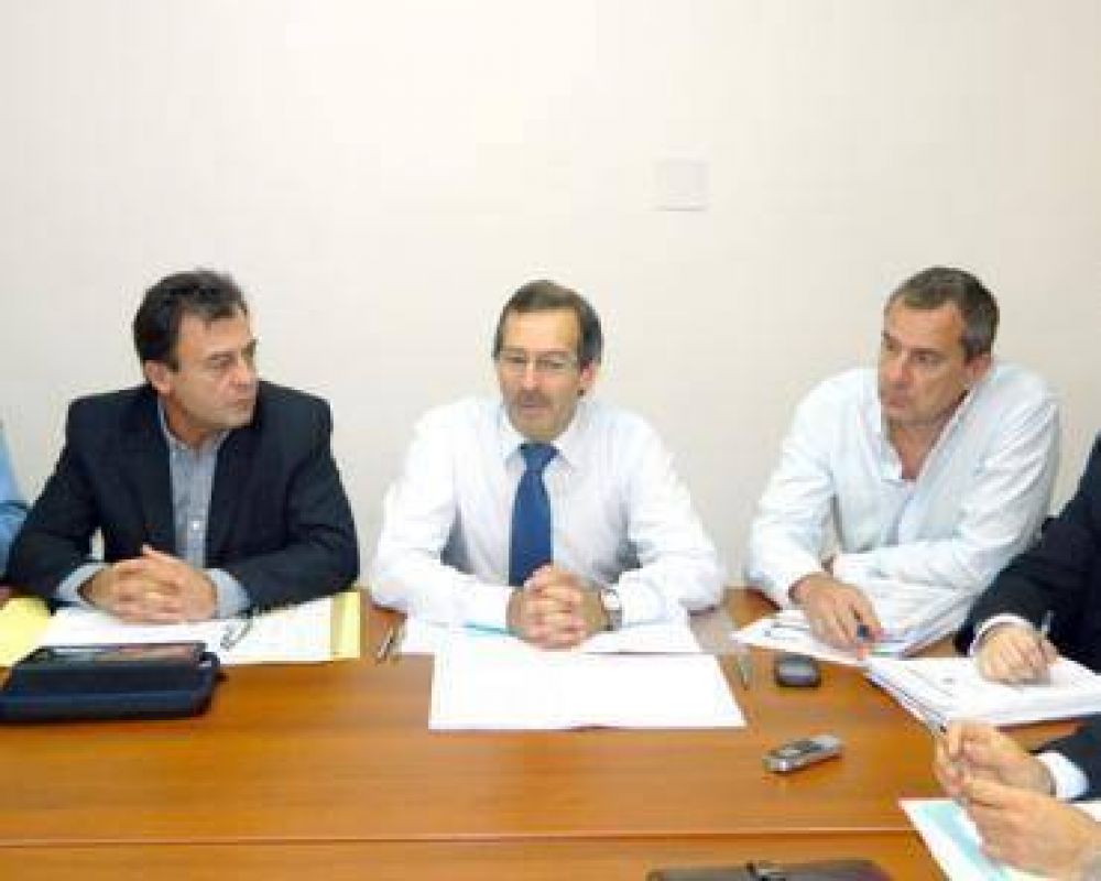 Recibi� a Valiero para analizar el presupuesto 2013