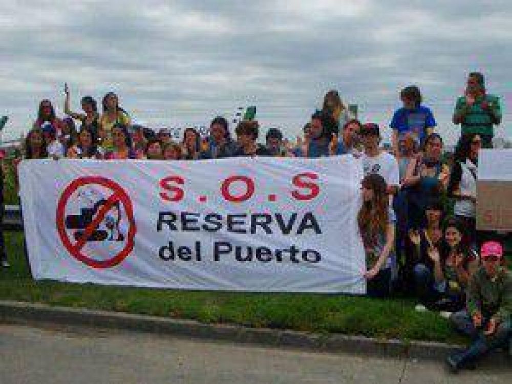 Aseguran que contin�an con las obras en la reserva del Puerto