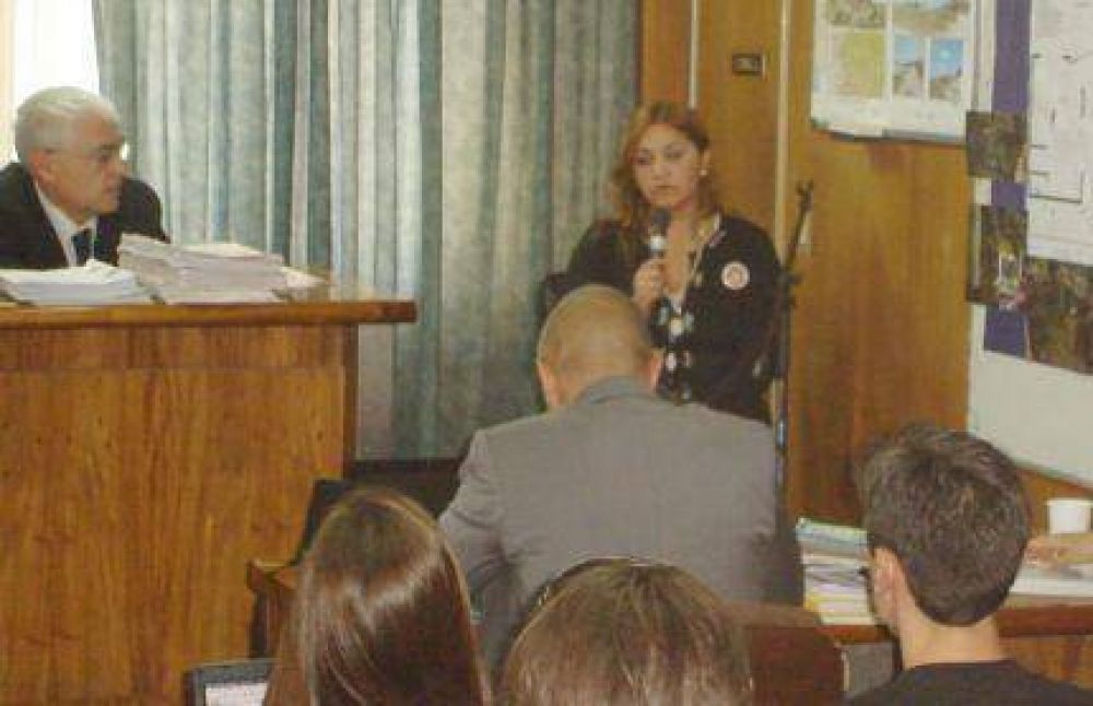 Comenz� el juicio contra el homicida de Dardo Molina y los dos polic�as involucrados