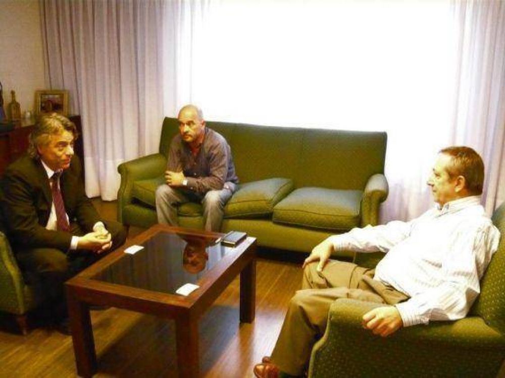 El delegado de AFSCA Mar del Plata se reuni� con el Rector de la UNMdP
