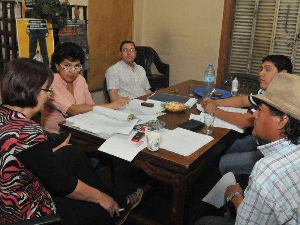 M�dicos definen el lunes cu�nto pedir�n