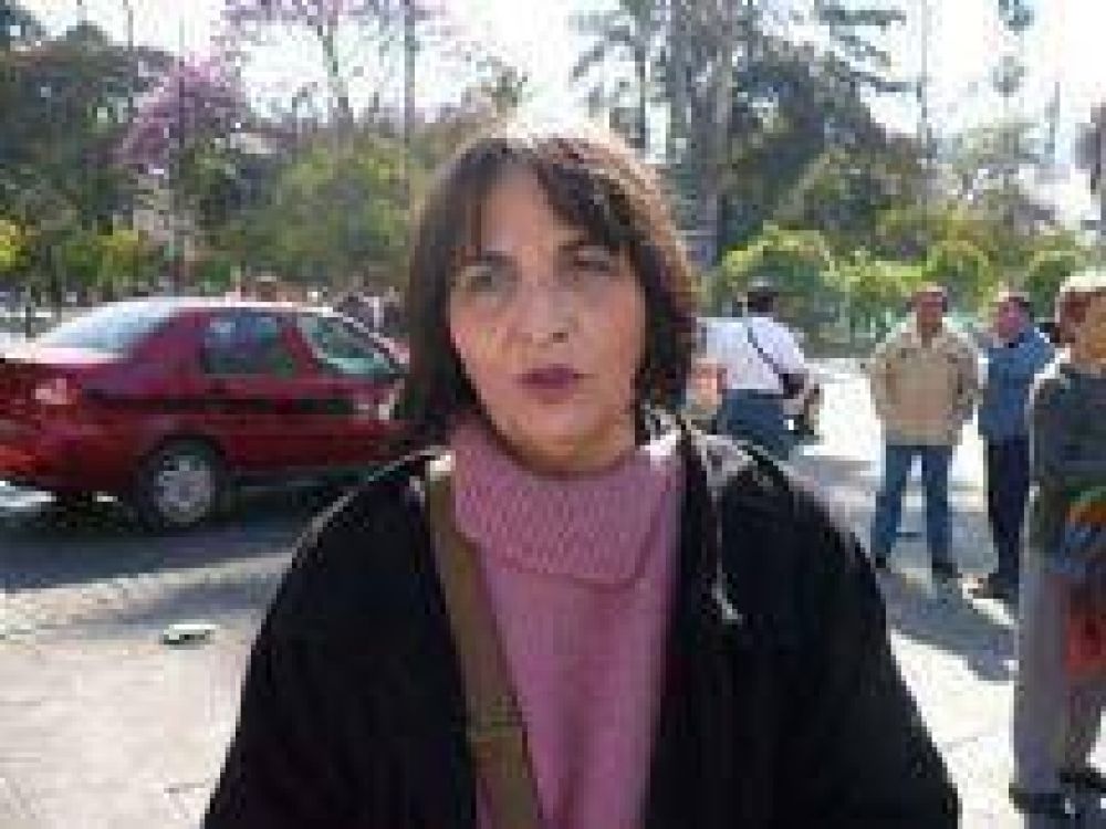 Nesrala insiste: "La propuesta del Gobierno es aberrante"