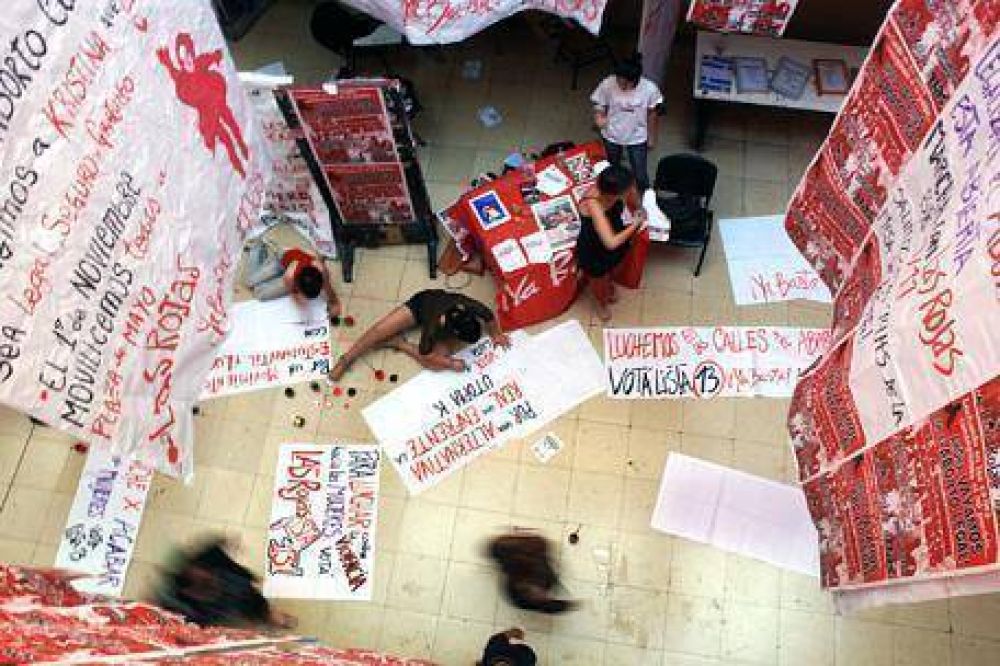 Un centenar de listas en las elecciones universitarias