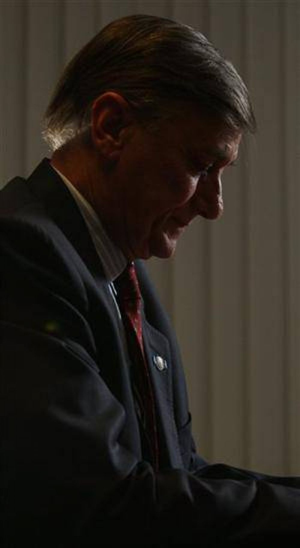 Tras las acusaciones de Larroque, Binner afirma que el Gobierno "trata de desestabilizar" a Santa Fe