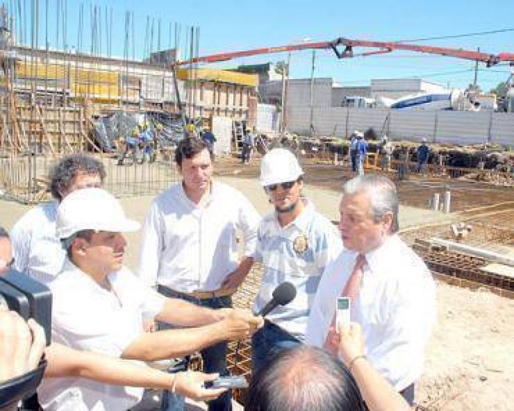Inspeccionaron los trabajos en Ciencia y Tecnolog�a