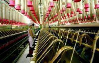 Advierten sobre nuevas suspensiones y despidos en el sector textil