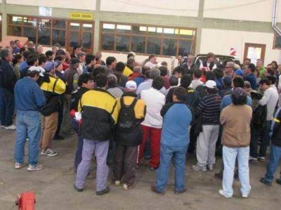 Viales reiteran reclamos por Convenio Colectivo
