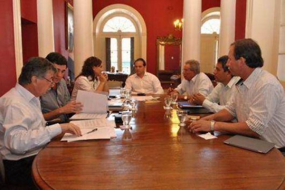 Camau y Colombi, en el centro de la escena