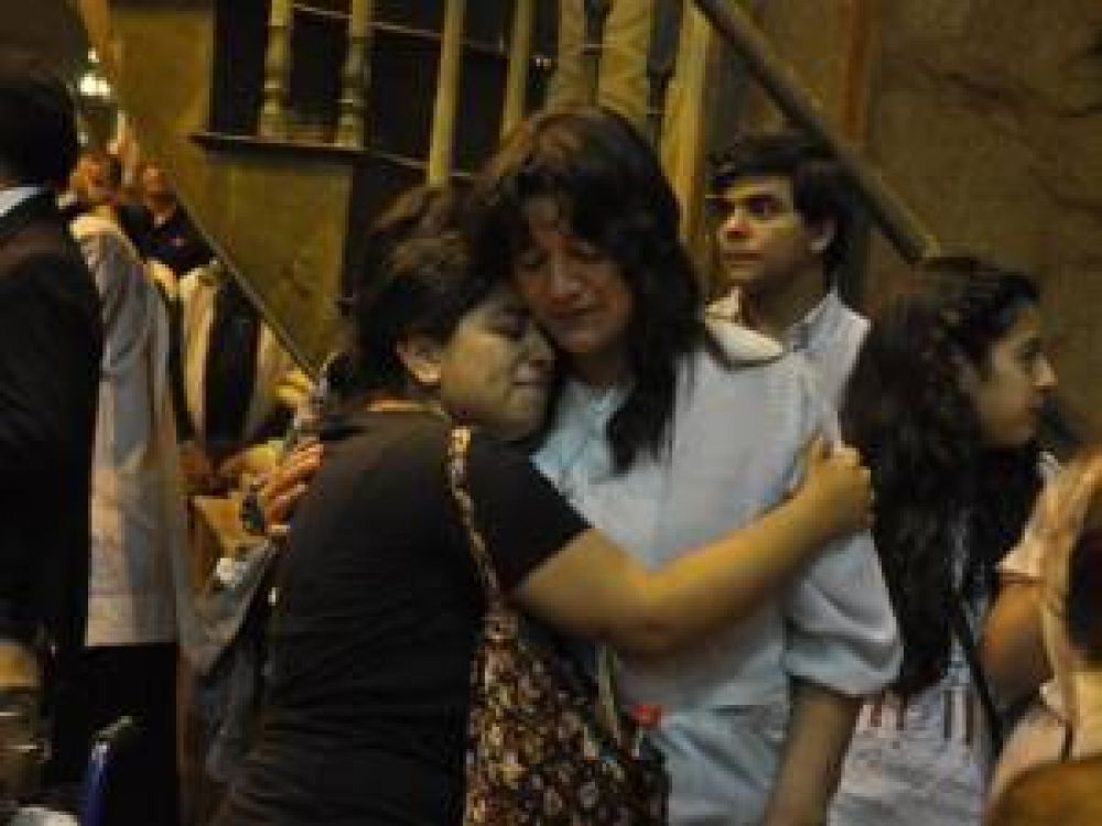 En la Catedral homenajearon a las nenas del Santa Mar�a