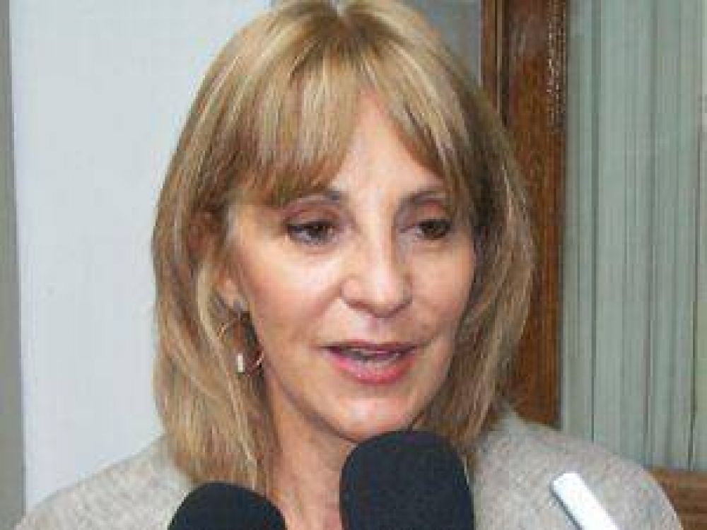 Fellner propone cl�usula de conciencia en la labor de los periodistas