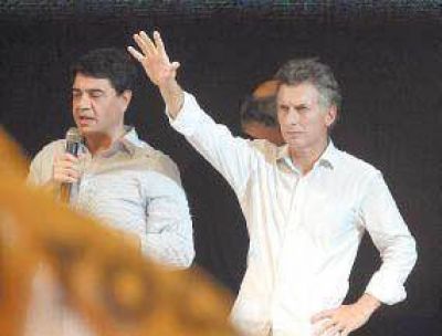 La oposici�n convoca y busca sembrar entre las cacerolas de cara a 2013