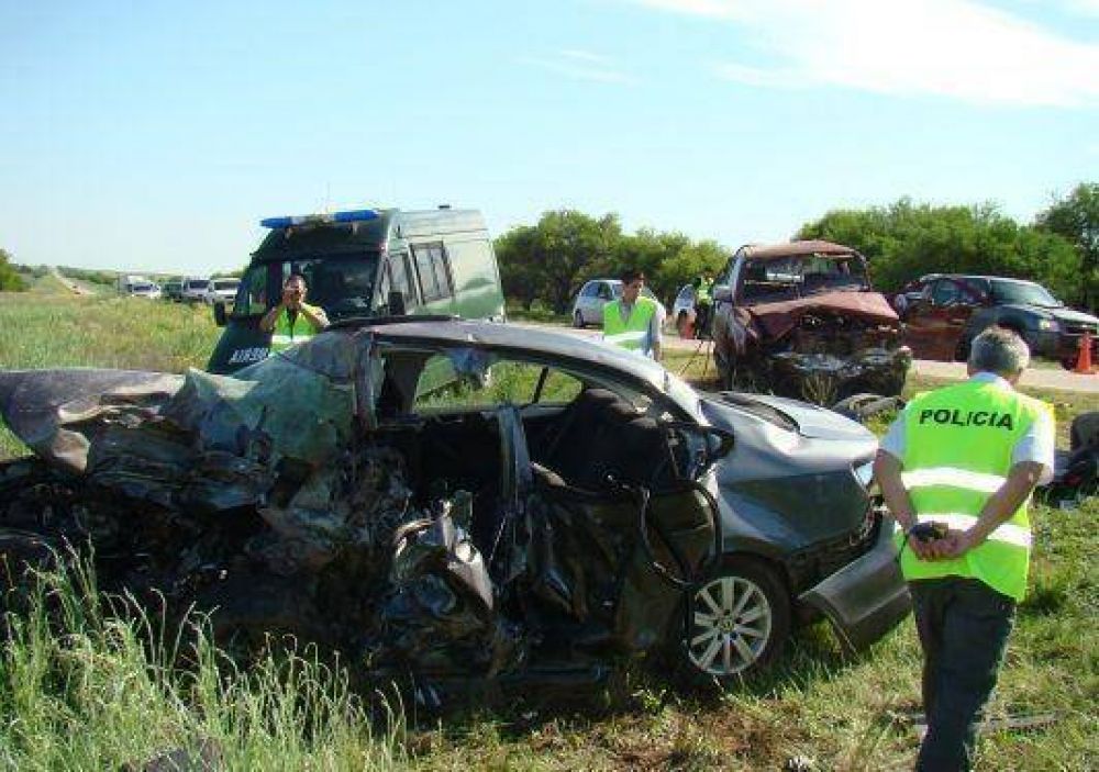 Triple choque en la ruta 35: muri� un hombre de Acha