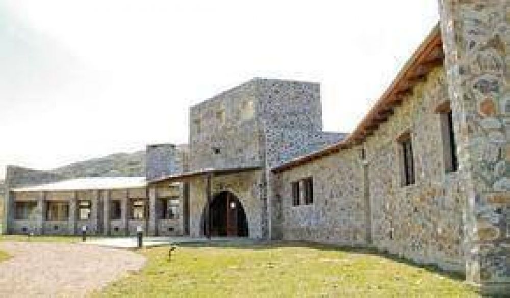 Se instal� una antena para cobertura telef�nica al Parador Boca de la Sierra