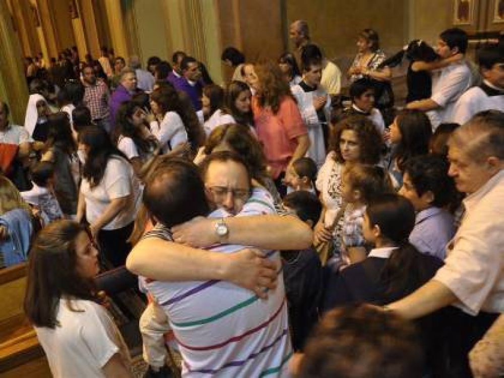 En la Catedral homenajearon a las nenas del Santa Mar�a