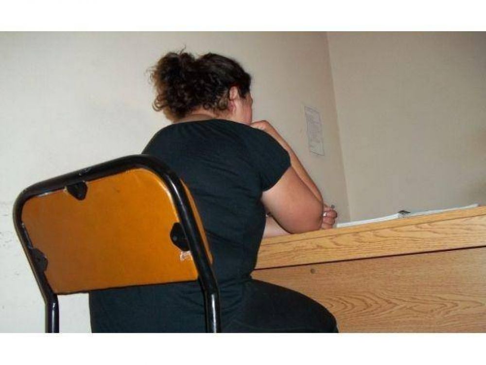 Alvear: fue violada y embarazada por su padre pero ella no avala el aborto
