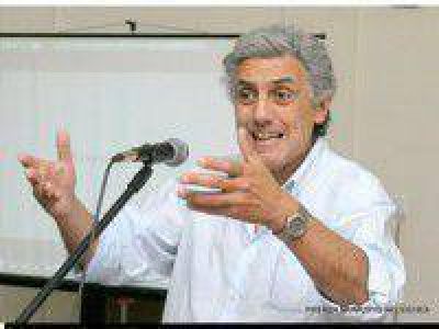 NECOCHEA: Excelente charla del diputado Raimundi sobre la Ley de Medios