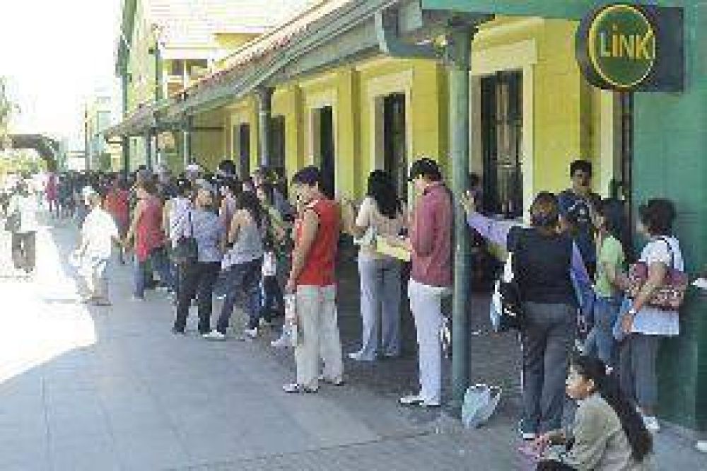 En 14 horas vendieron m�s de 1.500 pasajes en tren y quedan muy pocos para diciembre
