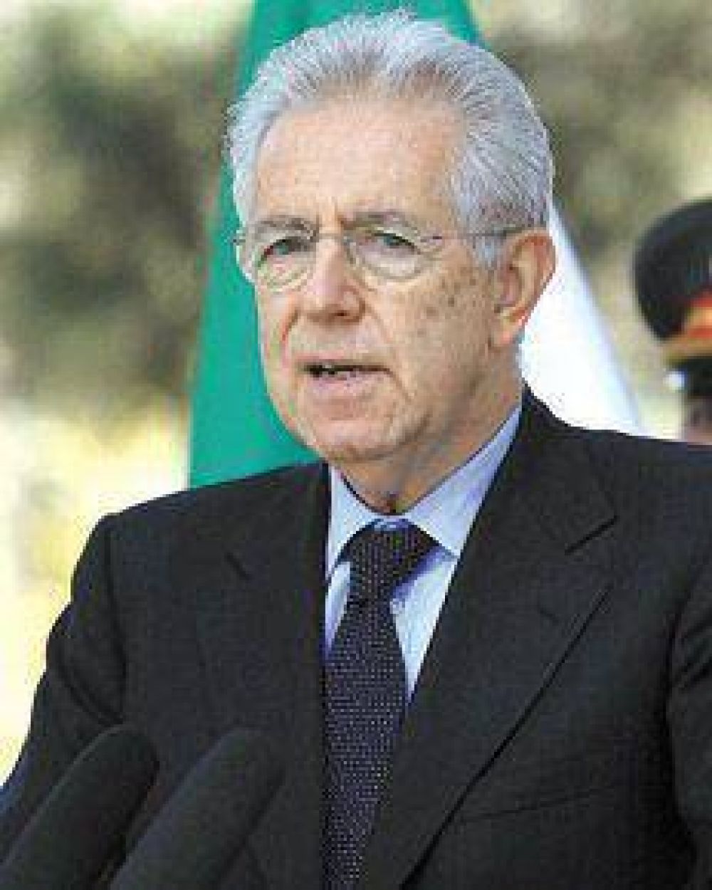 Monti visit� por sorpresa Afganist�n