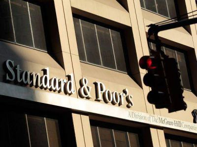 Condenan a S&P por "calificaci�n enga�osa"