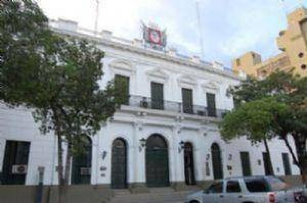 �reas provinciales tienen comprometido m�s del 75% del presupuesto en sueldos