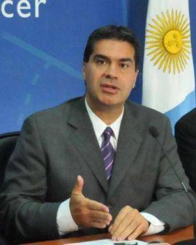 Capitanich condiciona su futuro pol�tico a la decisi�n de Cristina. Le gustar�a ser senador