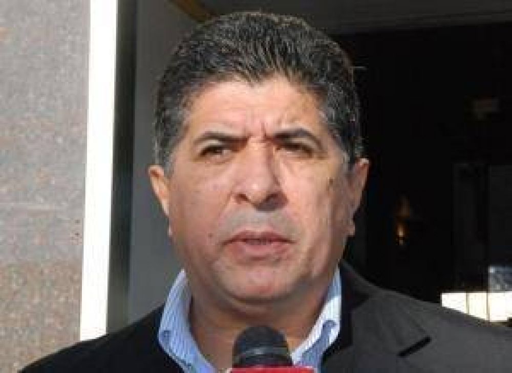 Verd�n: "La incorporaci�n de docentes tutores profundizar� el conflicto"