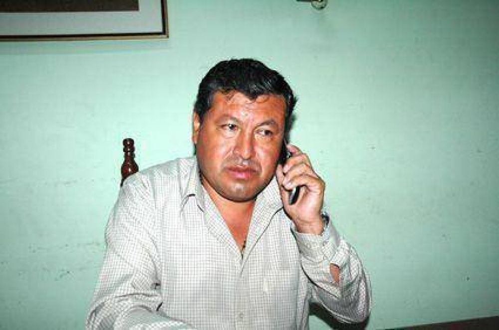 Maestros quieren debatir la pauta salarial  Para el 2013 