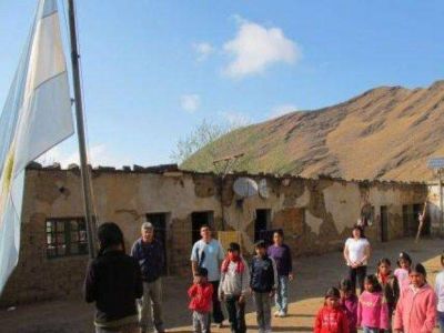 Piden la construcci�n de un nuevo edificio escolar