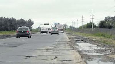 Lo de Scioli es antol�gico... En lugar de arreglar las rutas les pide cuidado a los conductores