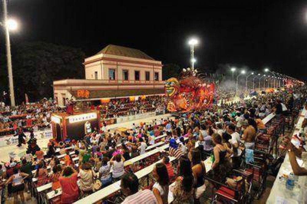  "Julio Bereciartu� se denominar� la edici�n 2013 del Carnaval