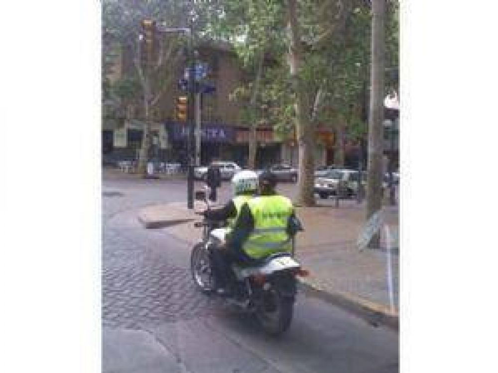 En Tr�nsito de Capital exigen pero no dan el ejemplo