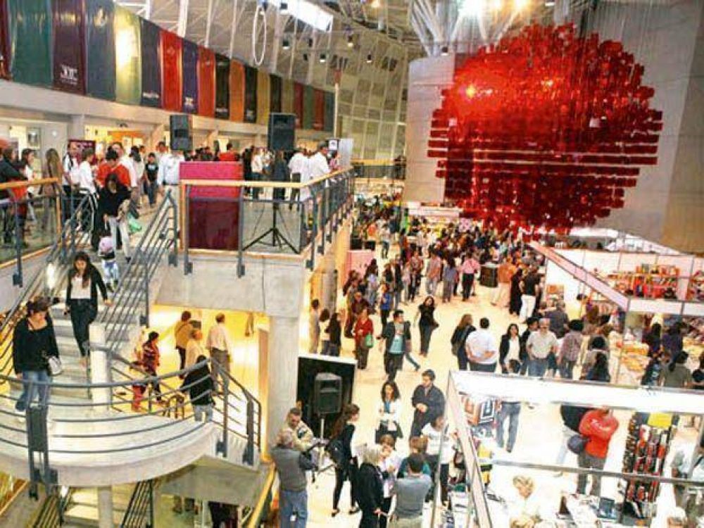Para el Gobierno la Feria del Libro fue un �xito de convocatoria