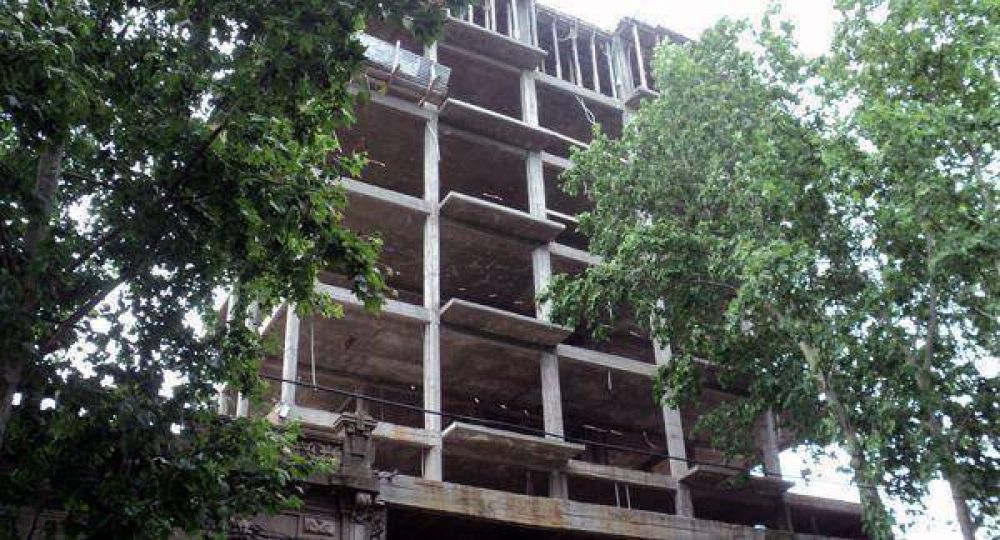 La construcci�n pis� el freno en Jun�n y la incertidumbre crece de cara a 2013