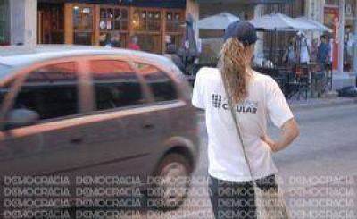 Reclaman mejoras en el sistema de estacionamiento medido local