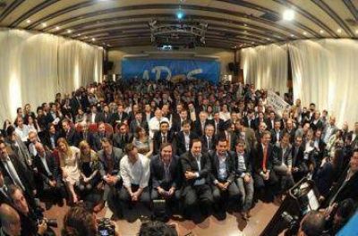 La DOS, los que son y los que se sumar�an