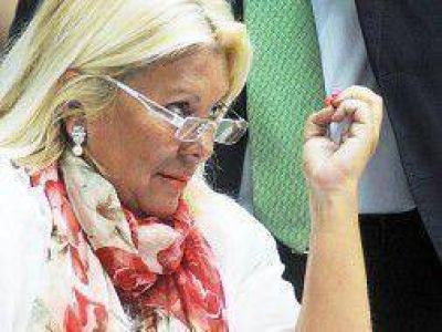 8N: Carri� le pidi� a los pol�ticos que no vayan al cacerolazo contra el Gobierno