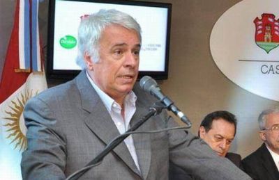 Provincia paga sin atraso Boleto Educativo pero a municipios les debe $ 150 millones