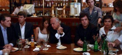 Reflotan el Acuerdo C�vico tras el pacto de Cristina y Macri