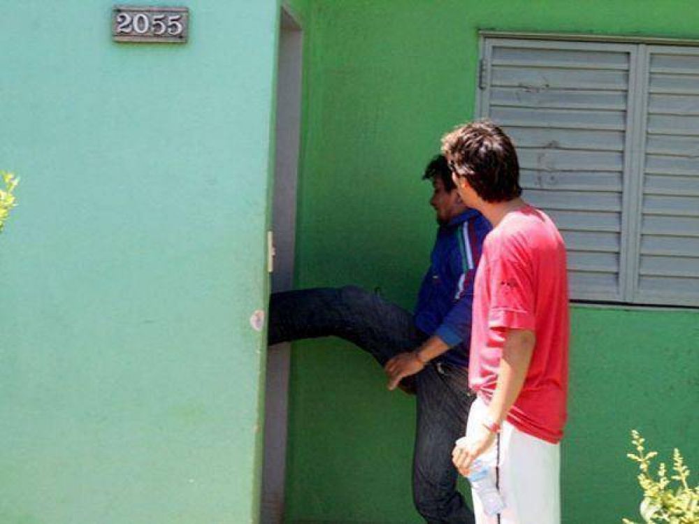Allanaron una casa por una denuncia de abuso y hallan el cad�ver de una ni�a 