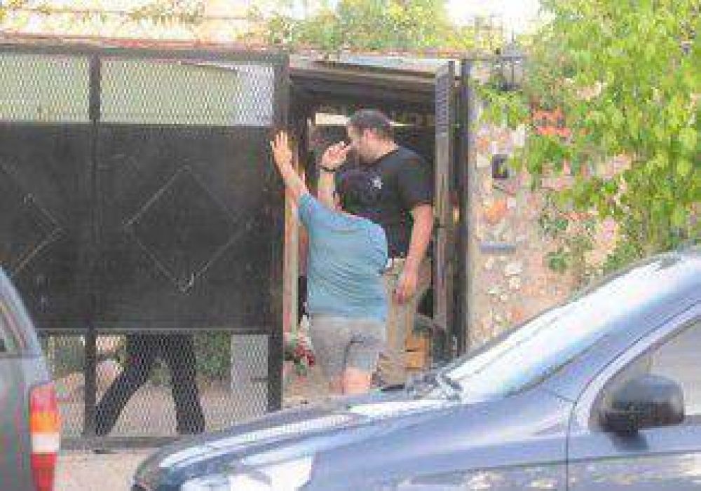 Desbaratan banda dedicada a la extorsi�n en Neuqu�n 