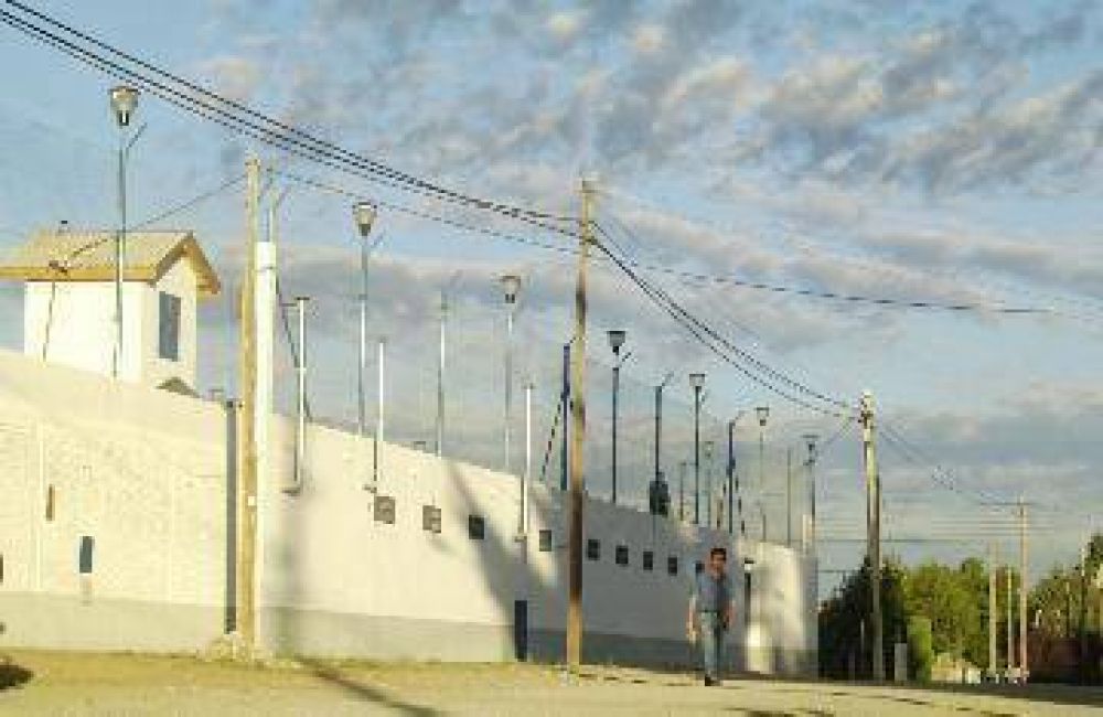 La nueva c�rcel cordillerana tiene lugar y presupuesto