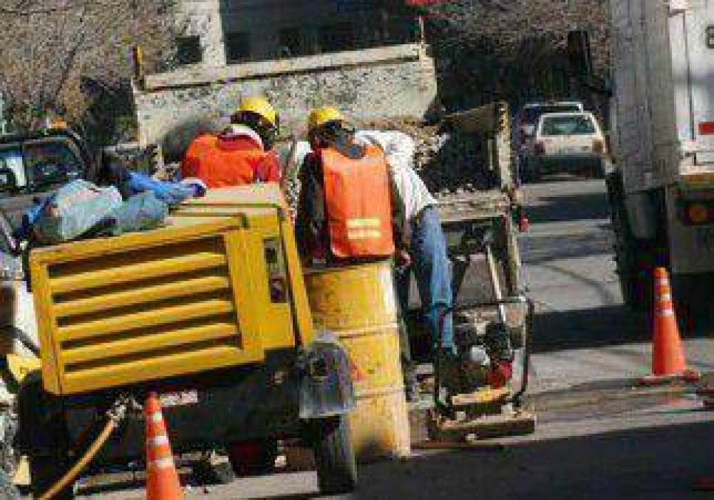 Afirman que se da soluci�n al mal estado de las calles 