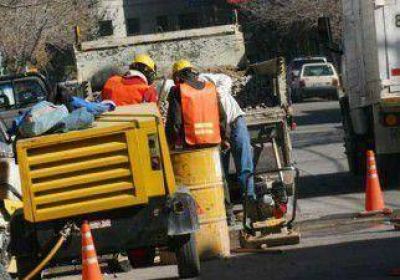 Afirman que se da soluci�n al mal estado de las calles 