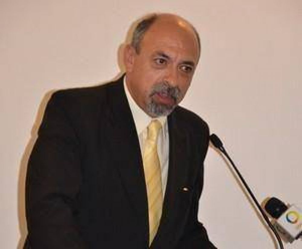 Asumi� Bazla como nuevo asesor letrado municipal