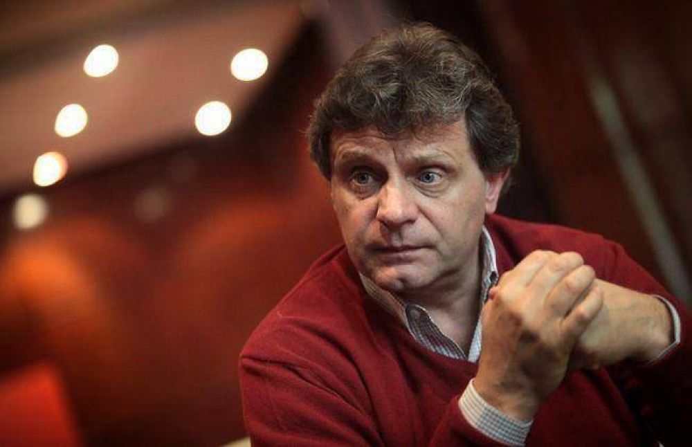 Pulti de viaje a EE.UU. y en f�rrea defensa