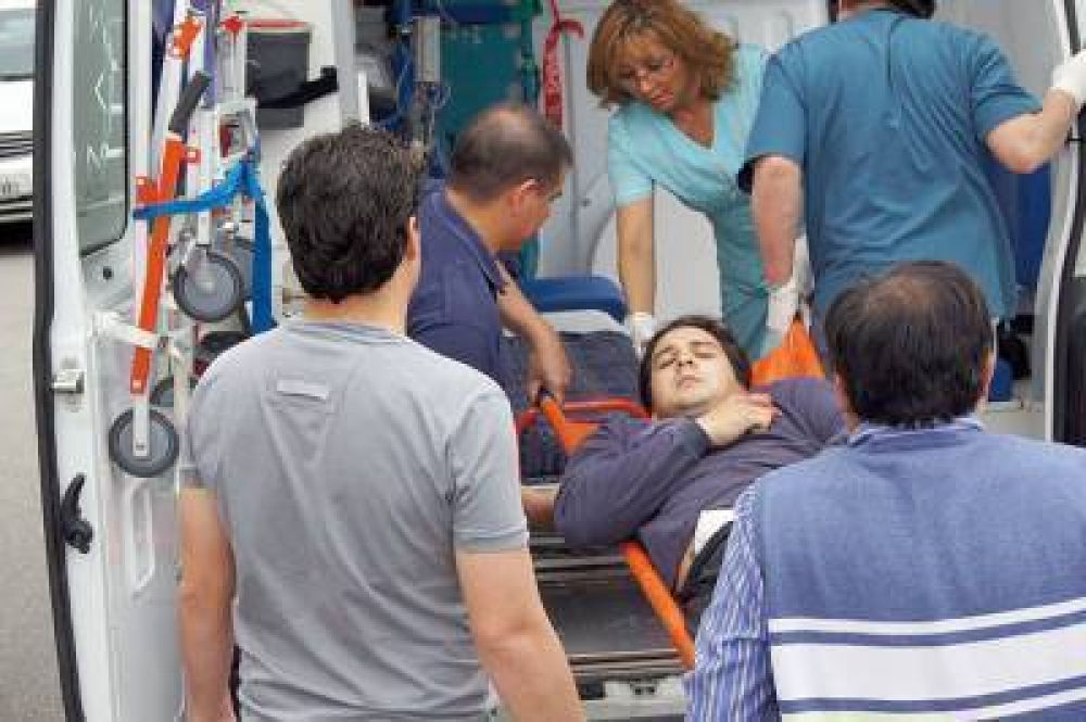 J�ven fue baleado por un exsuegro que defend�a a su hija