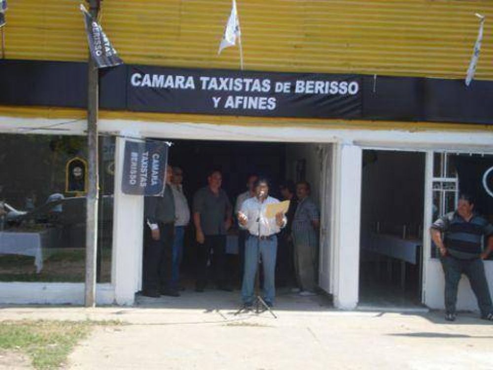 Lisardo: �Este es el emprendimiento que queremos, la uni�n�